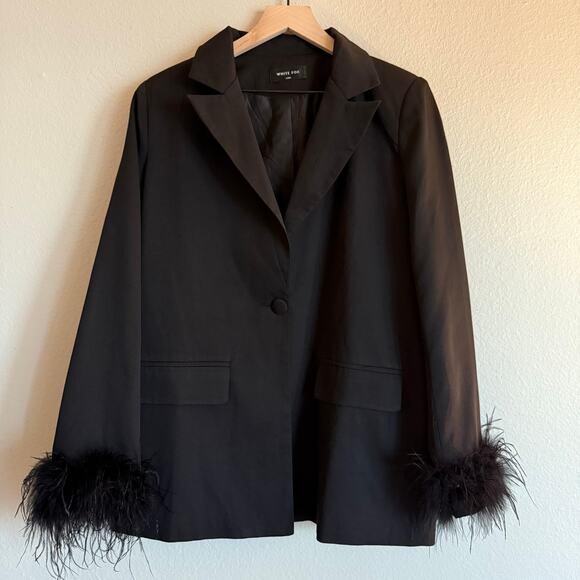 White Fox Oversized Blazer w/ Feathers, Size Small/Medium Black - Picture 1 of 6